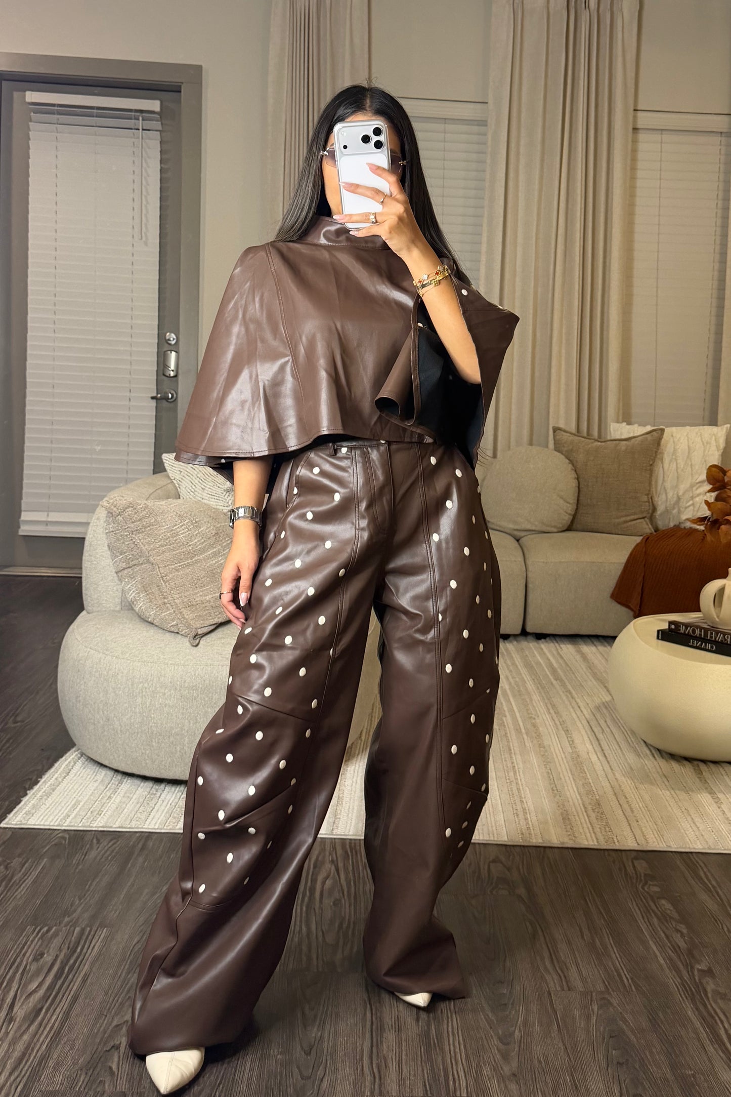 Cape and pant leatter polka