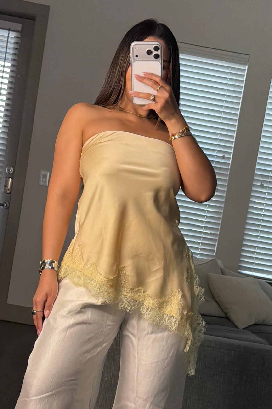 Poly lt yellow