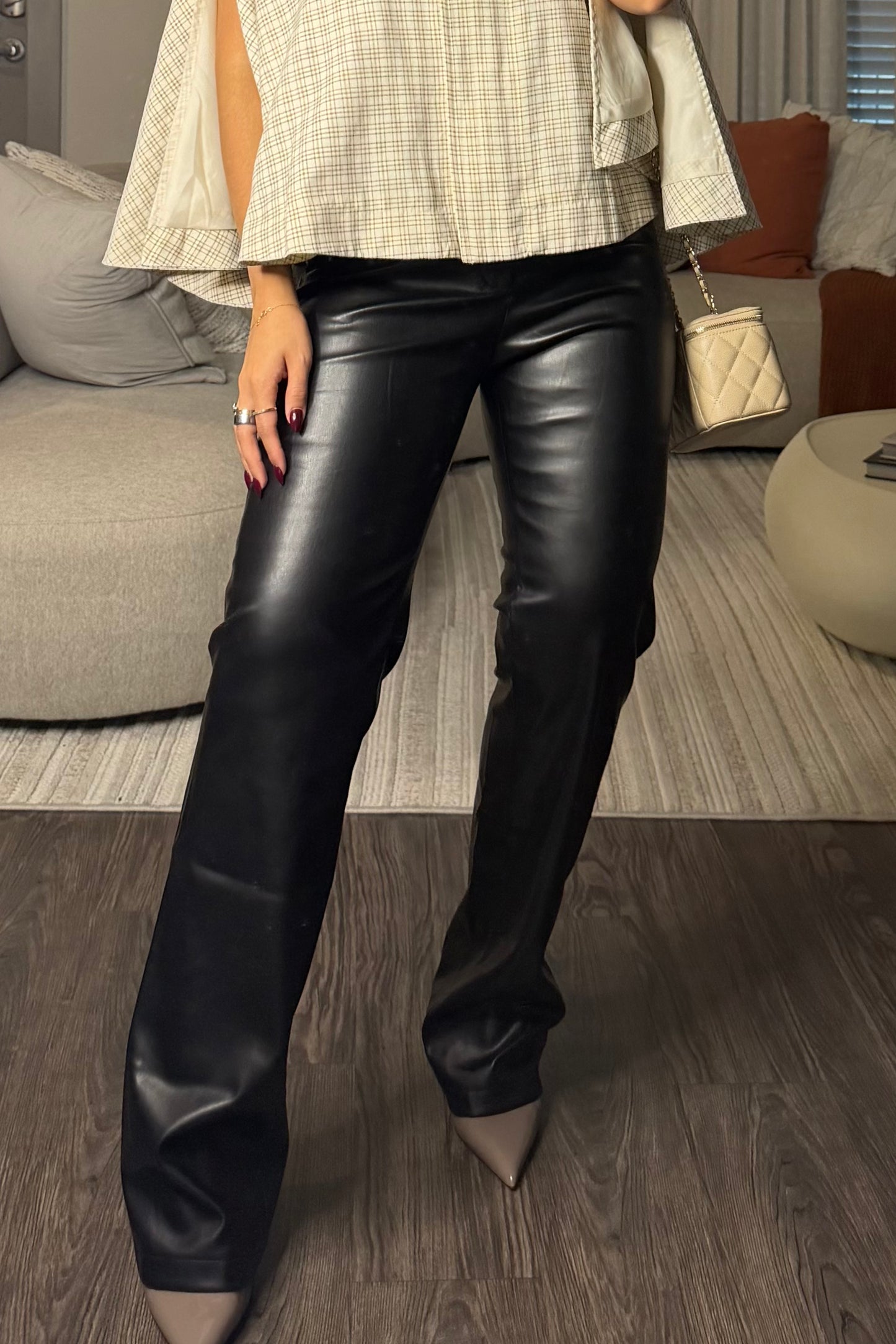 Black pant