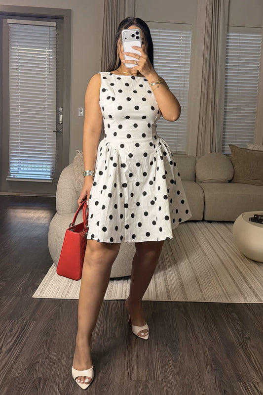 Polka dots mini dress