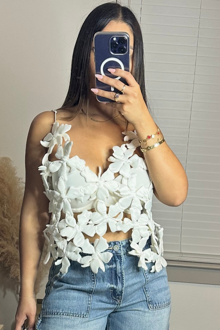 Flower top white