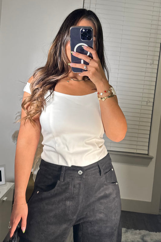 Off shoulder knit top White